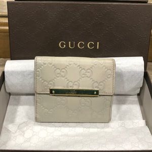 Gucci small cream wallet